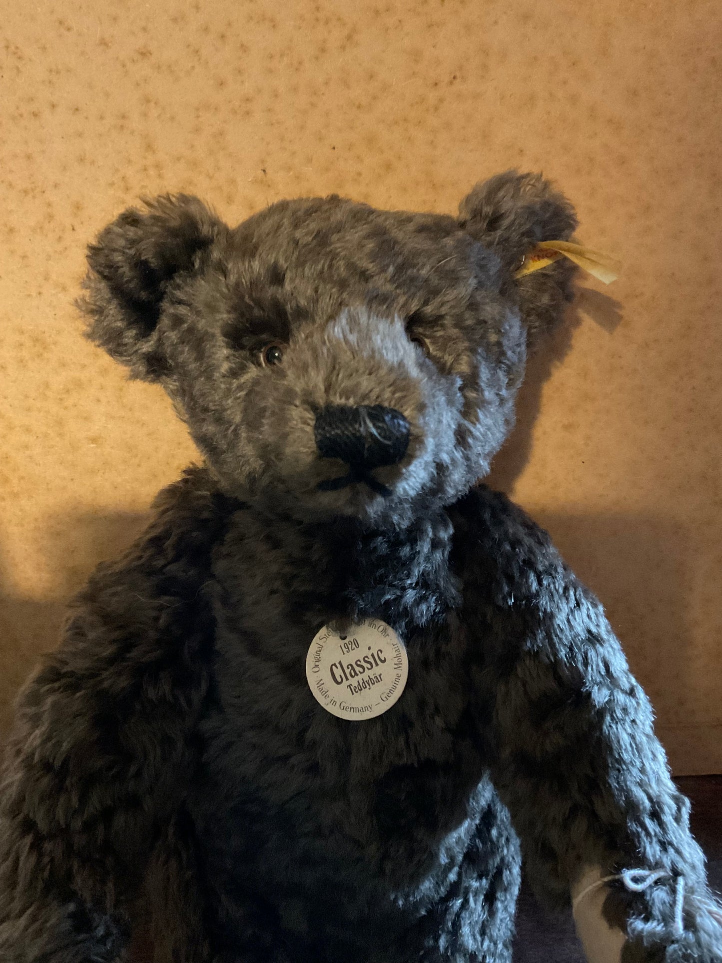 BRUIN…. Steiff 1920 replica Mohair jointed Teddy Bear